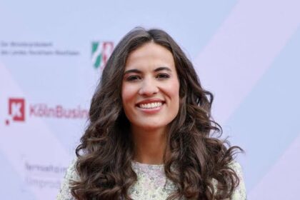 mona ameziane